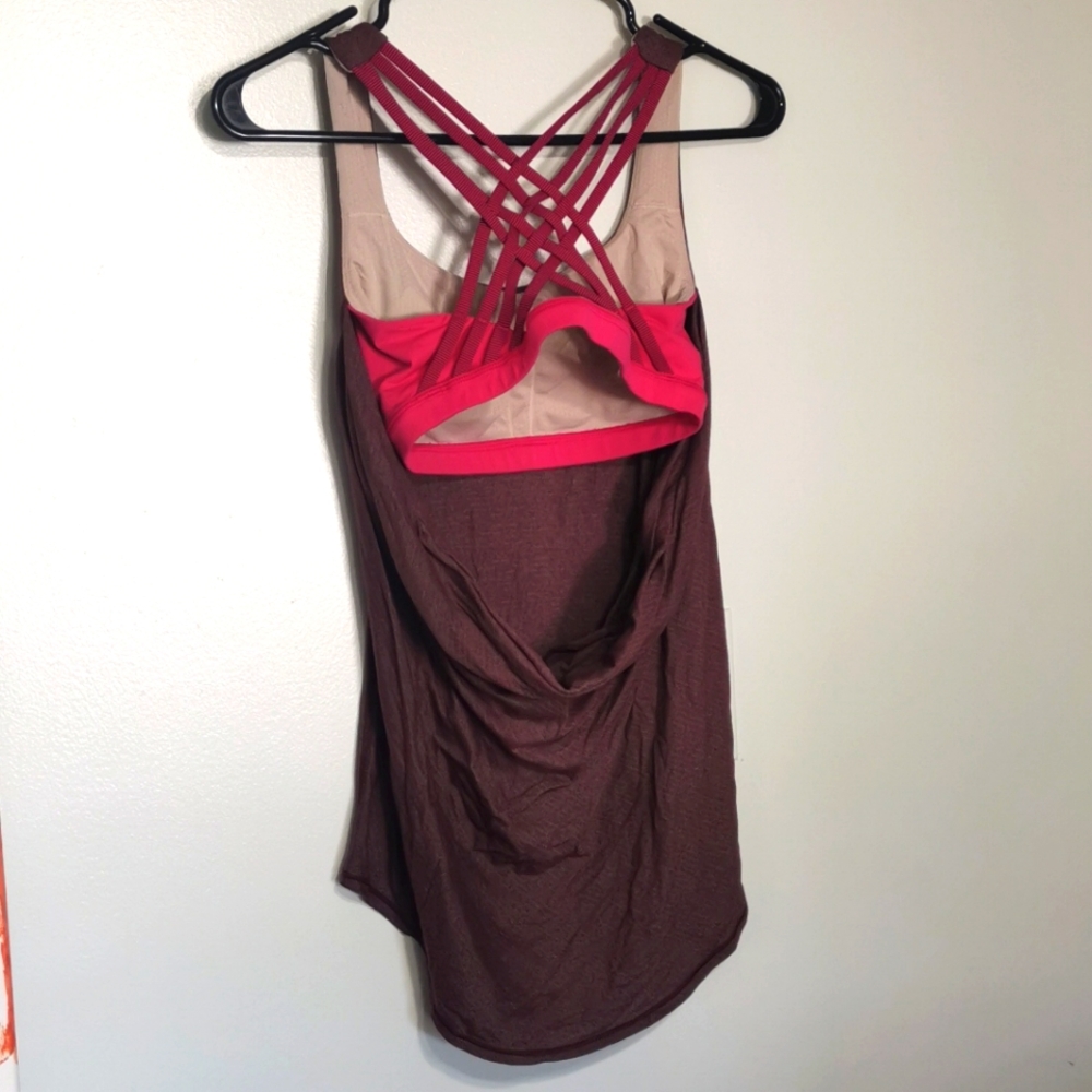 Lululemon top
